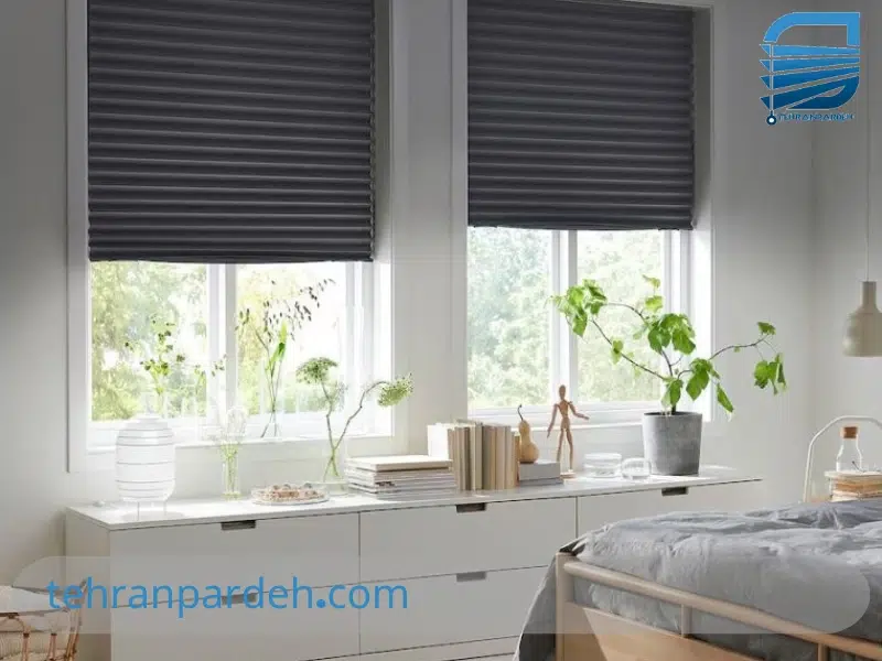 نصب پرده پلیسه